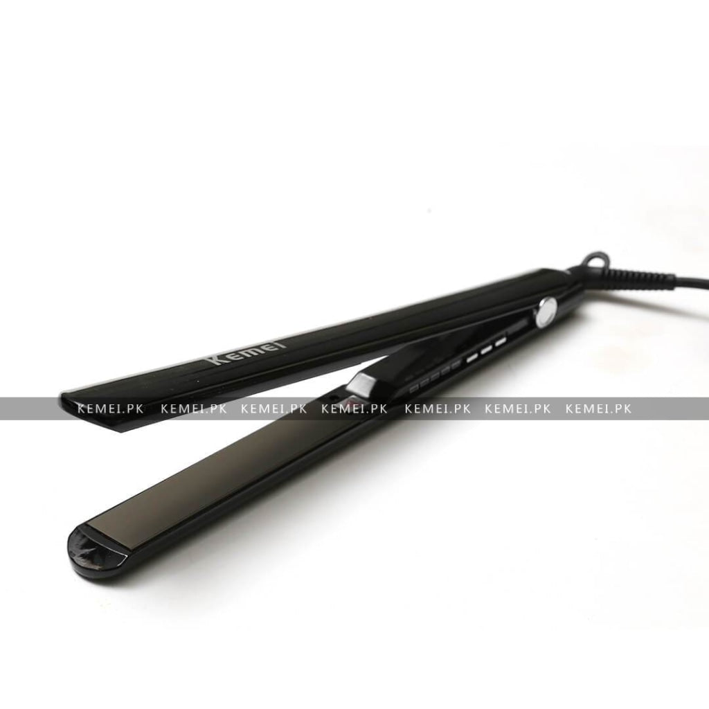 Best flat iron for black curly hair 2022 Kemeistore.pk Kemei Pakistan